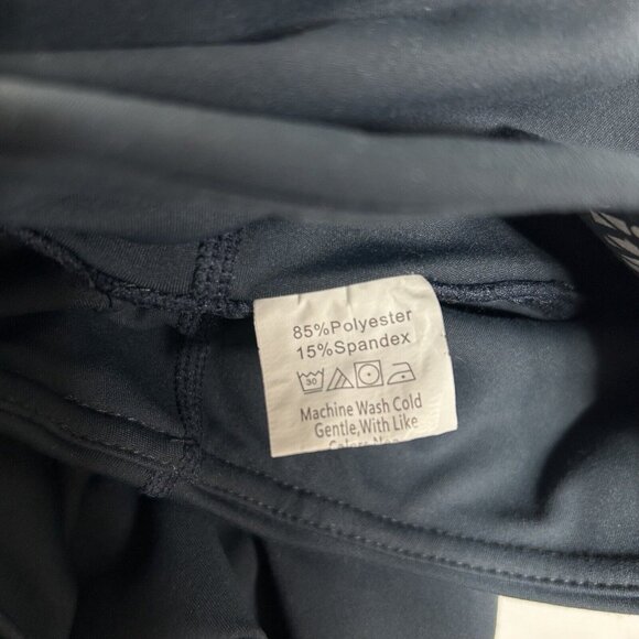 LouKeith Biker Sports Shorts Women Stretch Activewear Size M Dark Blue Pockets - Picture 5 of 8